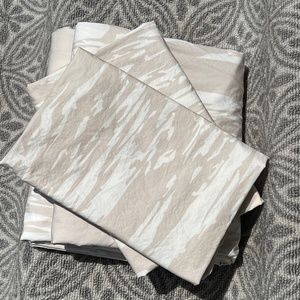 Samantha Pynn | Queen Duvet Sheet Set